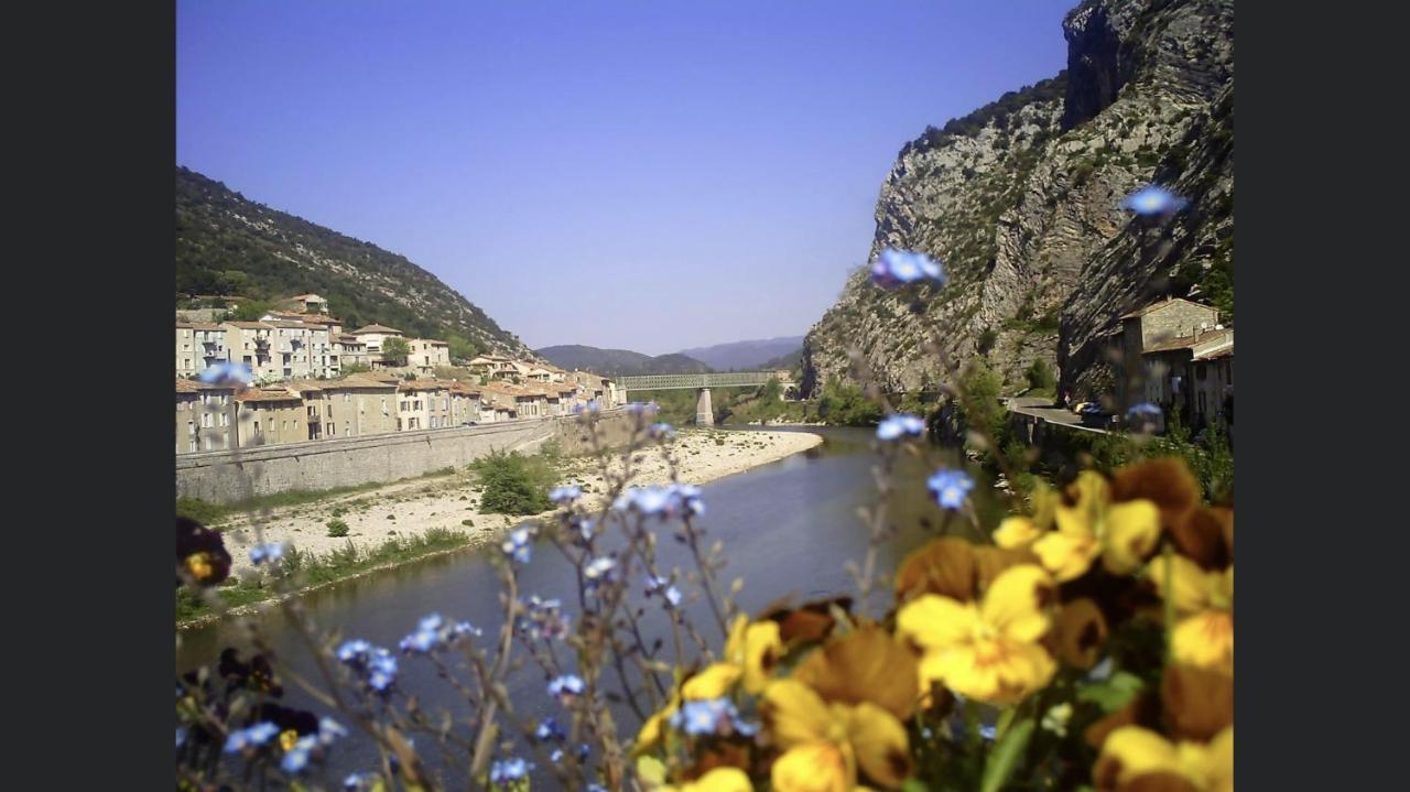 Les Montades Chambres D'Hotes Anduze Exteriör bild